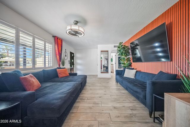 2827 N 69TH Place, Scottsdale, AZ 85257