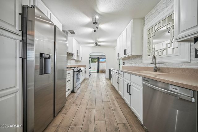 2827 N 69TH Place, Scottsdale, AZ 85257