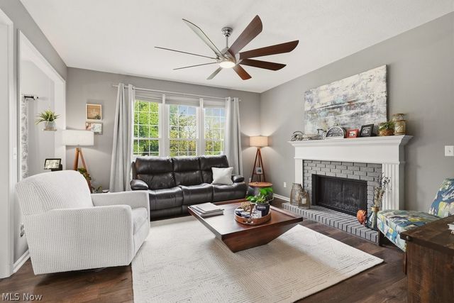 8431 Shorthorn Drive, Sagamore Hills, OH 44067