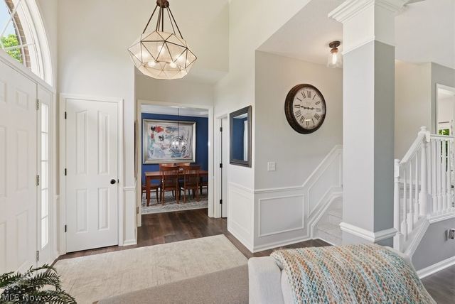 8431 Shorthorn Drive, Sagamore Hills, OH 44067