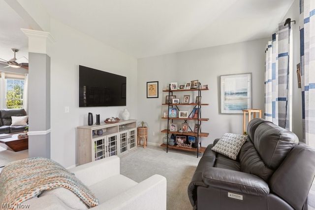 8431 Shorthorn Drive, Sagamore Hills, OH 44067