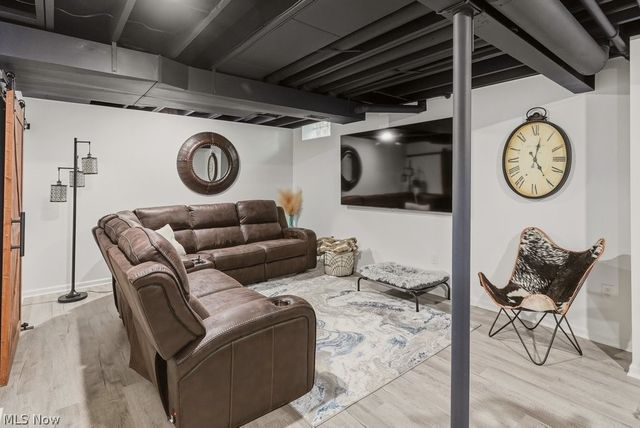 8431 Shorthorn Drive, Sagamore Hills, OH 44067