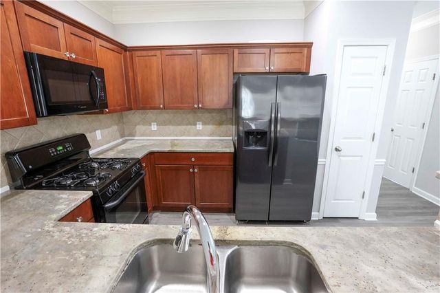 820 Tulip Poplar Way, Lawrenceville, GA 30044