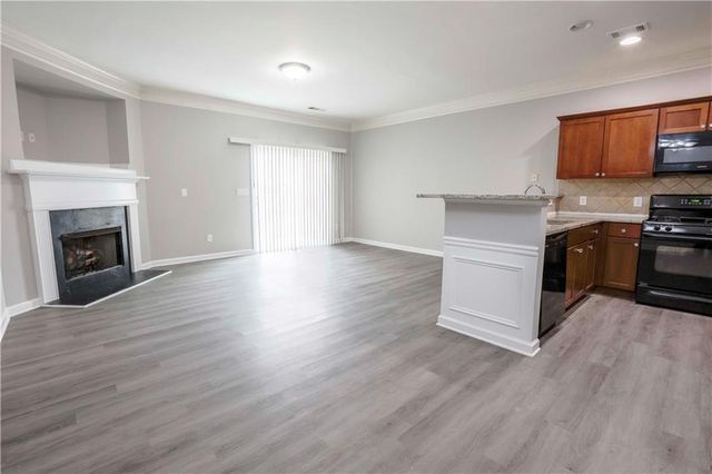 820 Tulip Poplar Way, Lawrenceville, GA 30044