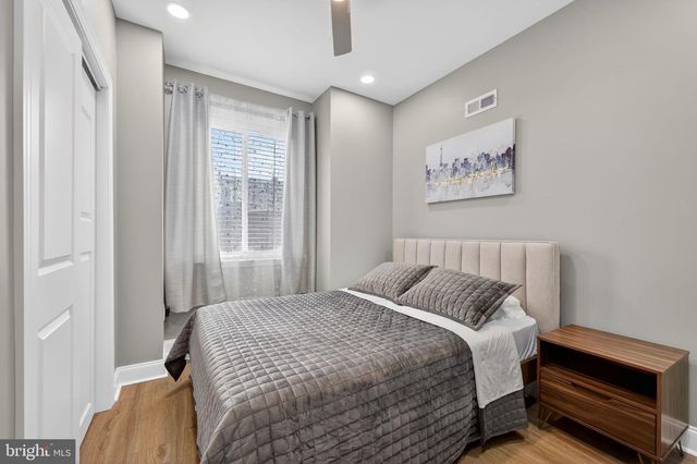 2542 ARCADIA ST, Philadelphia, PA 19125