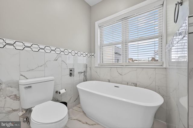 2542 ARCADIA ST, Philadelphia, PA 19125