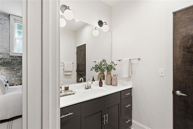 978 North Avenue NE 109, Atlanta, GA 30306