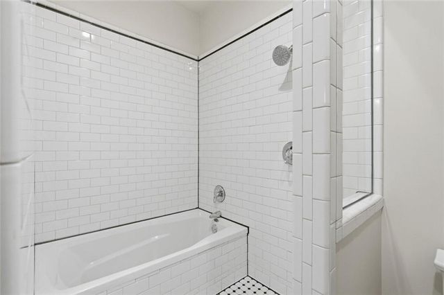 978 North Avenue NE 109, Atlanta, GA 30306