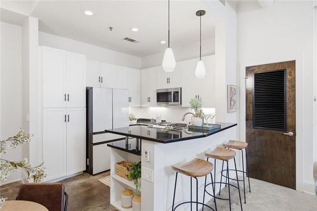 978 North Avenue NE 109, Atlanta, GA 30306