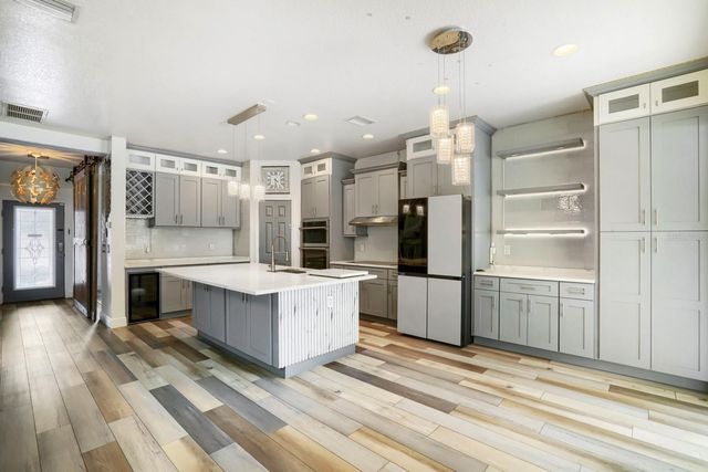 3951 PACENTE LOOP, Wesley Chapel, FL 33543