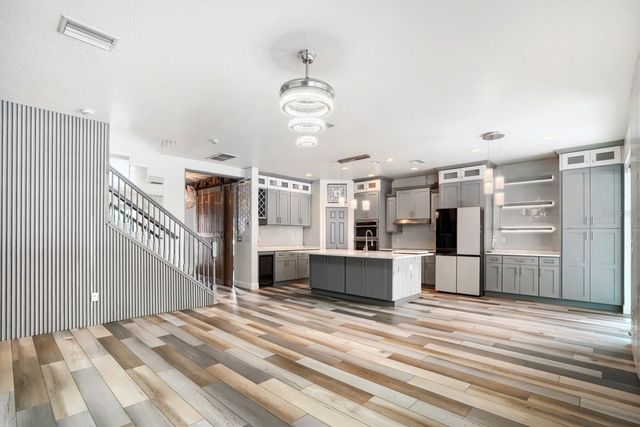 3951 PACENTE LOOP, Wesley Chapel, FL 33543