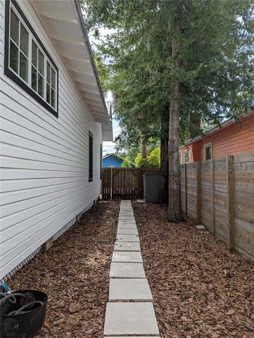 720 NW 3RD STREET, Gainesville, FL 32601