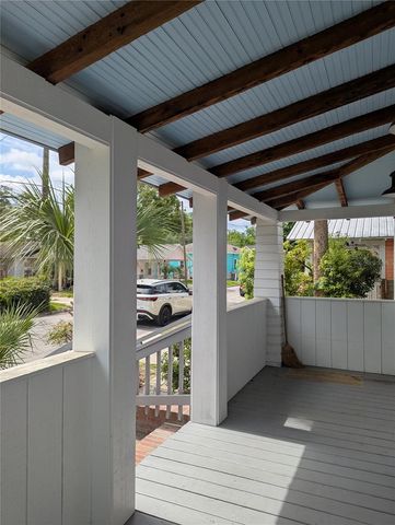 720 NW 3RD STREET, Gainesville, FL 32601