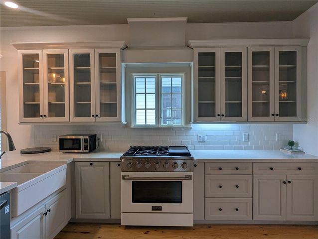 720 NW 3RD STREET, Gainesville, FL 32601