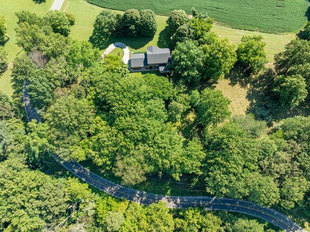 109 Carter Farris Ln, Winchester, TN 37398