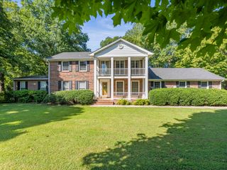 109 Carter Farris Ln, Winchester, TN 37398