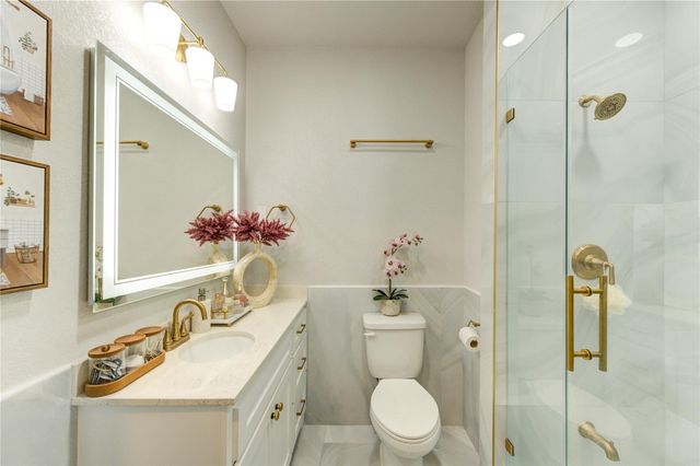 9210 Lair Cove Drive, Cypress, TX 77433