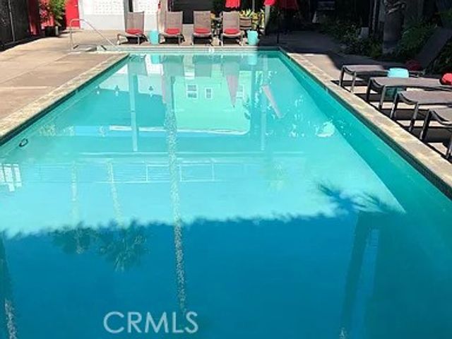 420 S San Pedro 306, Los Angeles, CA 90013