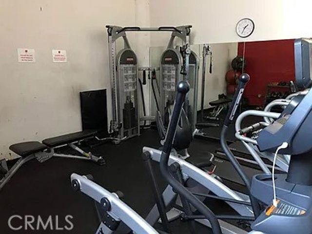 420 S San Pedro 306, Los Angeles, CA 90013