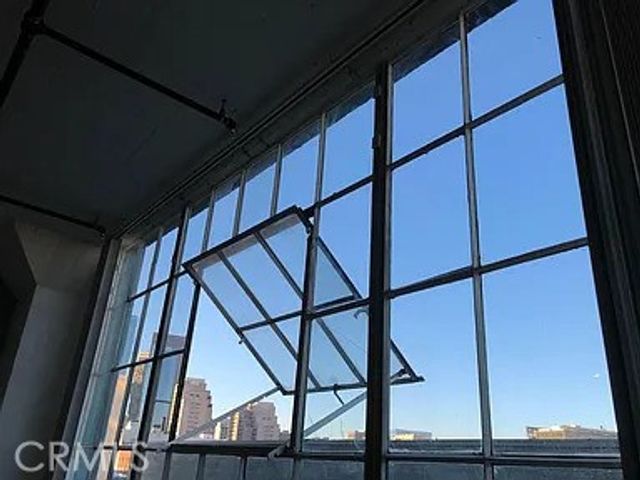 420 S San Pedro 306, Los Angeles, CA 90013