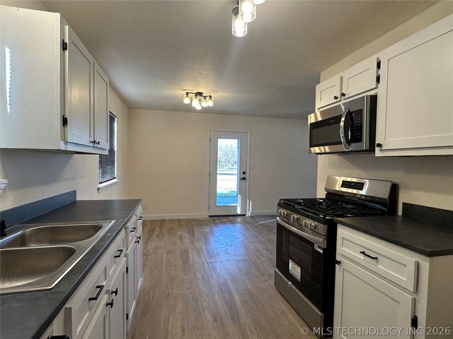1500 E 3rd Street, Okmulgee, OK 74447