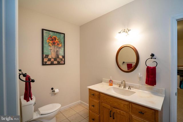 12946 LAKELAND DR, Hesston, PA 16647