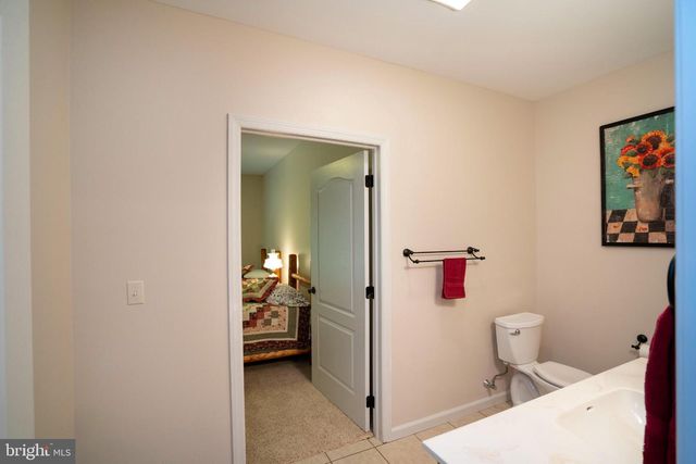 12946 LAKELAND DR, Hesston, PA 16647