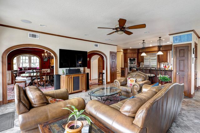 2330 Glen Haven Boulevard, Houston, TX 77030