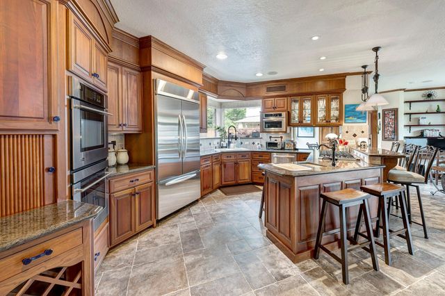 2330 Glen Haven Boulevard, Houston, TX 77030