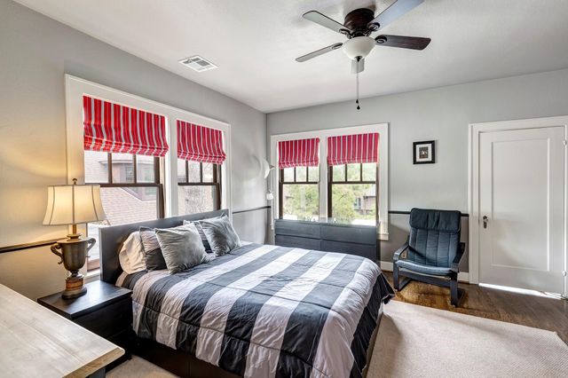 2330 Glen Haven Boulevard, Houston, TX 77030