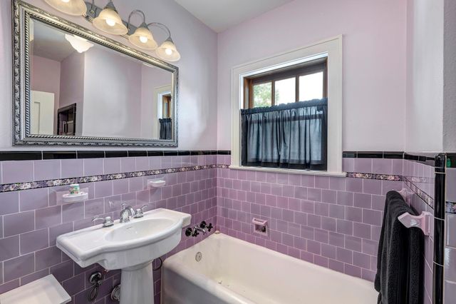 2330 Glen Haven Boulevard, Houston, TX 77030