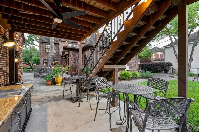 2330 Glen Haven Boulevard, Houston, TX 77030