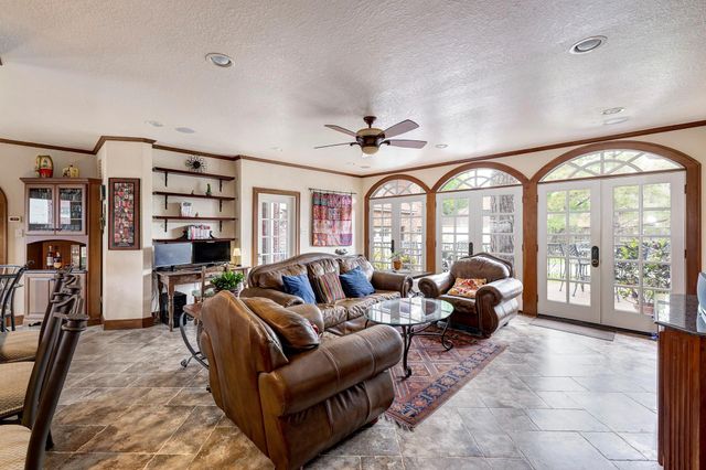 2330 Glen Haven Boulevard, Houston, TX 77030