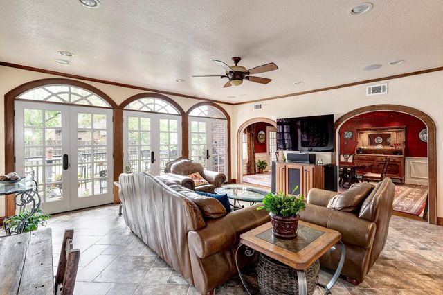 2330 Glen Haven Boulevard, Houston, TX 77030