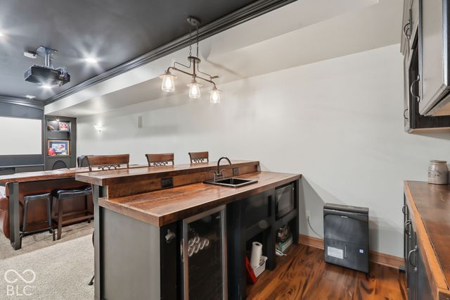 11200 Governors Lane, Fishers, IN 46037