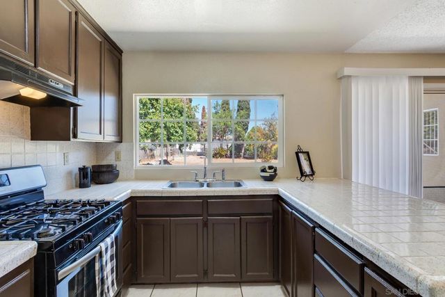 1569 Reklow Dr., San Diego, CA 92154