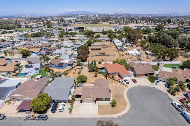 1569 Reklow Dr., San Diego, CA 92154