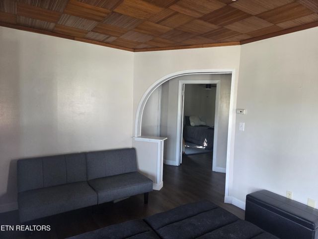 520 Upper Broad St, Newport, TN 37821