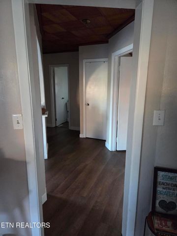 520 Upper Broad St, Newport, TN 37821