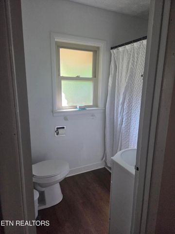 520 Upper Broad St, Newport, TN 37821