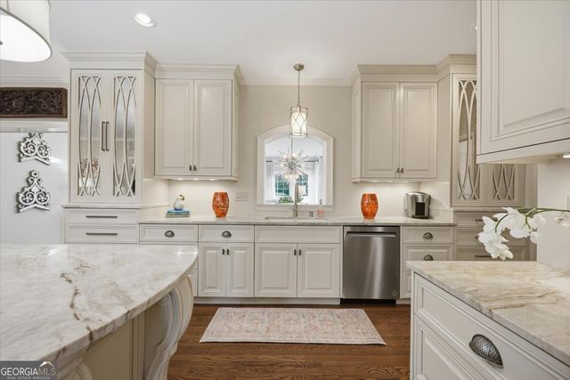 102 Merion Park, Macon, GA 31210