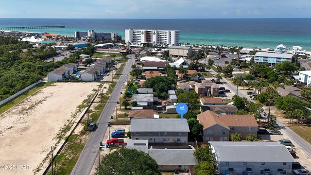 612 Laurel Street D, Panama City Beach, FL 32407