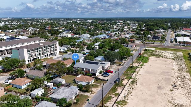 612 Laurel Street D, Panama City Beach, FL 32407