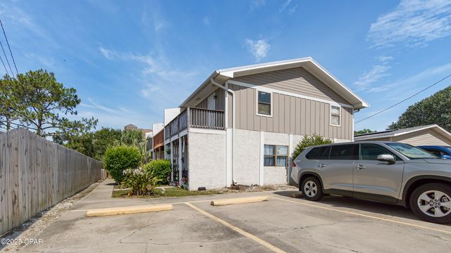 612 Laurel Street D, Panama City Beach, FL 32407