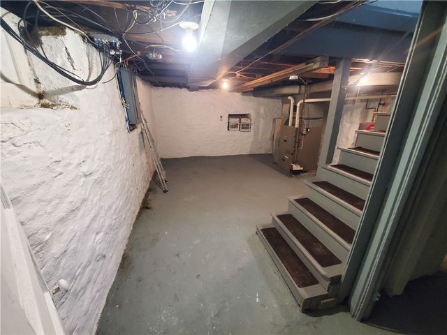 99 Southern Ave, Mt Washington, PA 15211