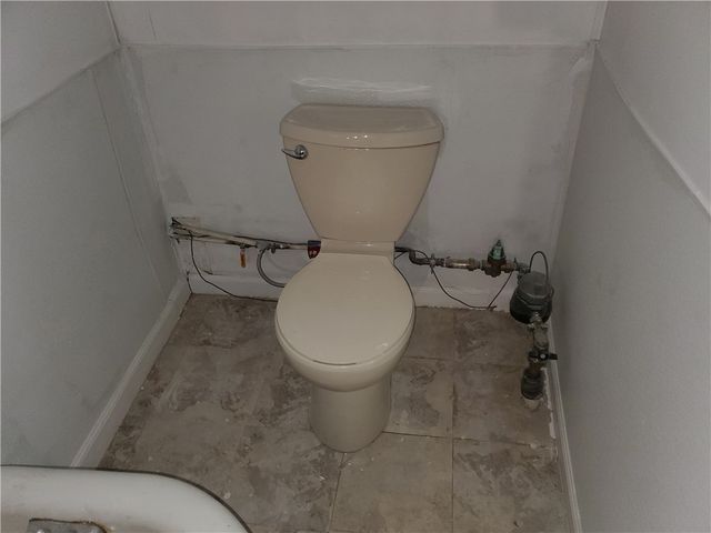 99 Southern Ave, Mt Washington, PA 15211