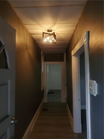 99 Southern Ave, Mt Washington, PA 15211