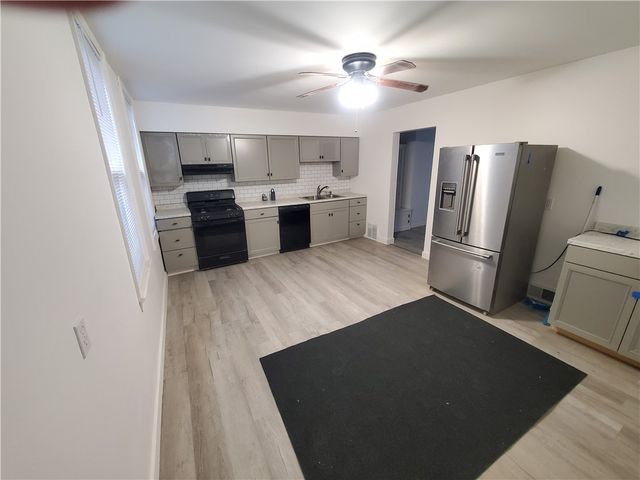 99 Southern Ave, Mt Washington, PA 15211