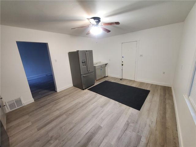 99 Southern Ave, Mt Washington, PA 15211