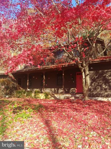 32 CHERRYVILLE HOLLOW RD, Flemington, NJ 08822